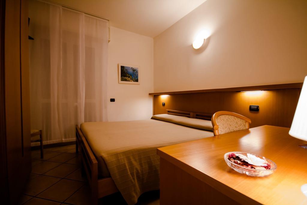 Albergo Lario Gera Lario Pokoj fotografie
